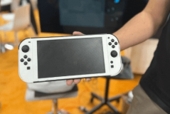 国内博主透露疑似已获得Switch2实物 欲尝试配件却有所顾虑 